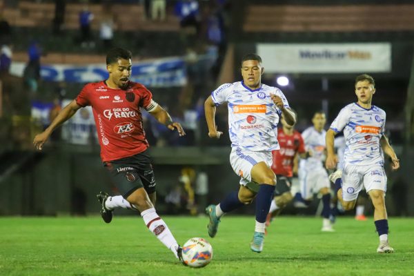 Alvo do Brasil, Murilo Cavalcante acerta com a Ponte Preta