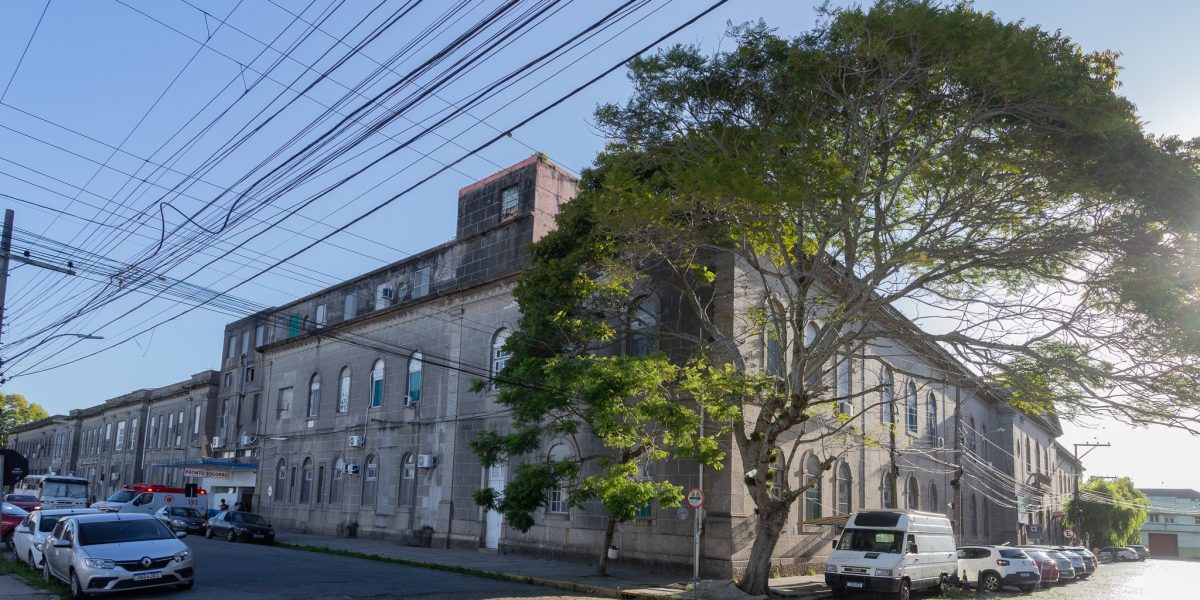 Médicos paralisam atividades na Santa Casa de Rio Grande por 30 dias