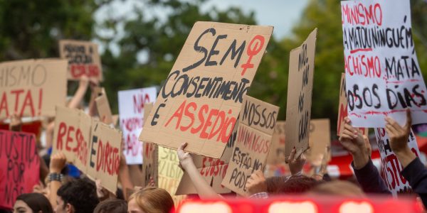 Protesto no IFSul amplia denúncias de assédio e cobra mudanças na instituição