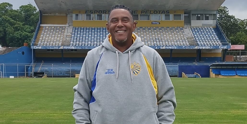 Lobo confirma Geverton Duarte como técnico do sub-20