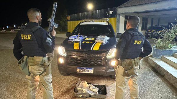 Homem é preso com mais de 10 quilos de haxixe na BR-293, em Bagé