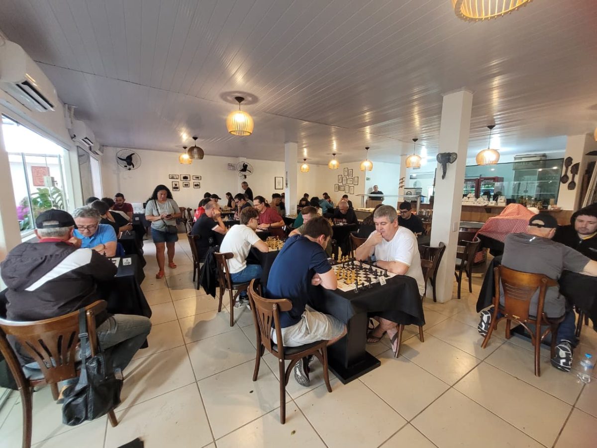 Jaguarense vence a 17ª edição do Torneio Praiano de Xadrez