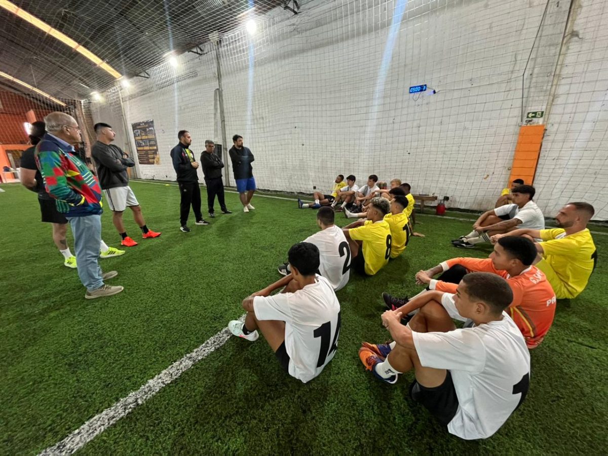 Com 15 atletas presentes, Farroupilha inicia pré-temporada