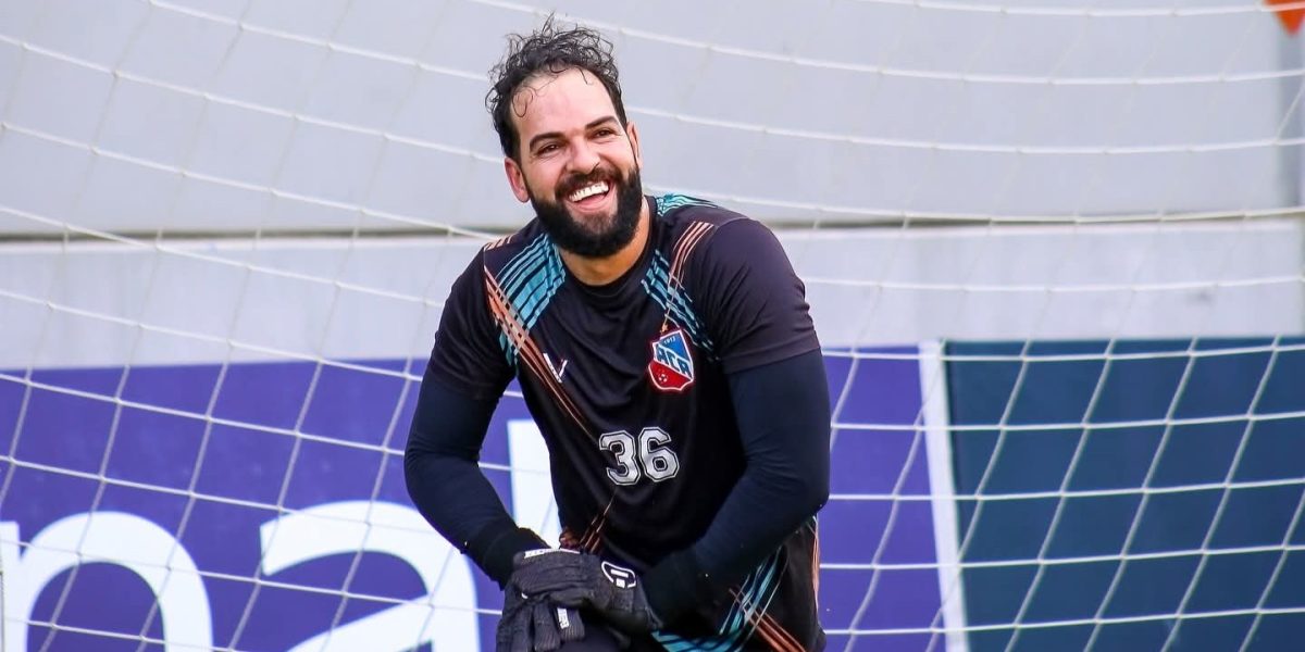 Brasil acerta a contratação do goleiro Edson