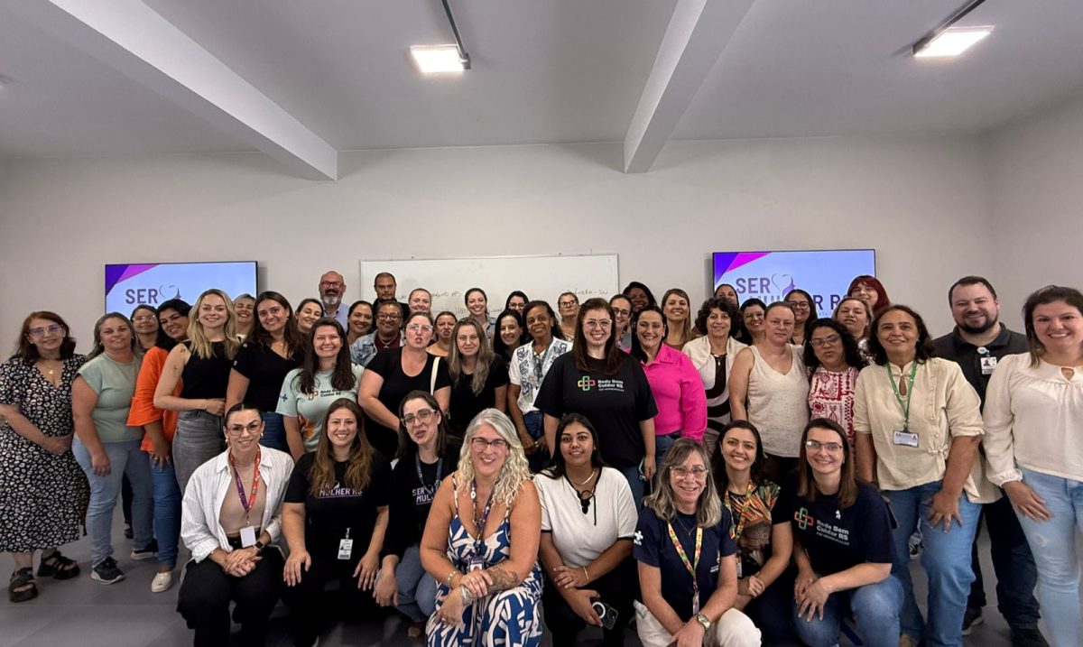 Profissionais de 21 municípios participam de capacitação para qualificar atendimento do Programa Ser Mulher