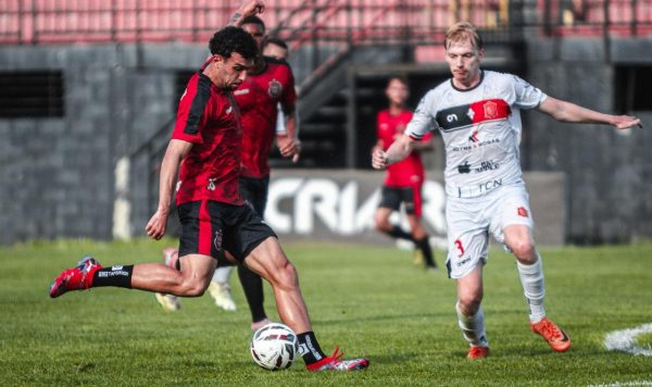 Com 23 jogadores testados, Xavante goleia o Los Brocadores