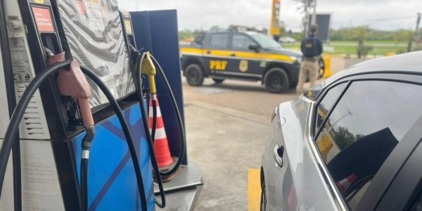 Força-tarefa fiscaliza preços abusivos e irregularidades na venda de combustíveis