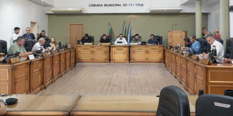 Justiça suspende lei que exigia exame toxicológico de agentes públicos em Pelotas