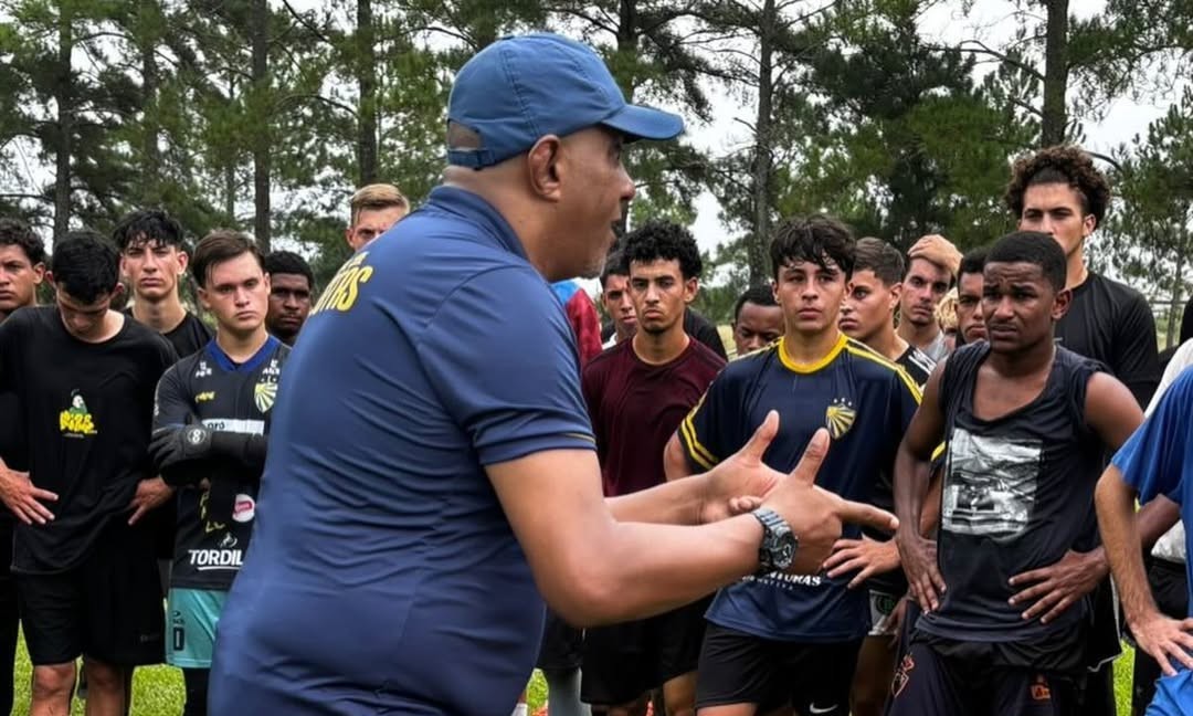 Com 12 aprovados em seletiva, começa pré-temporada do sub-20 do Pelotas