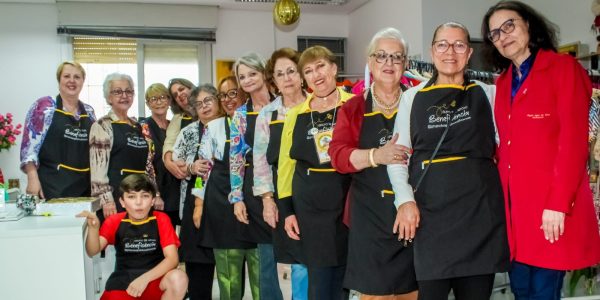 Campanha arrecada itens para bazar solidário que financiará reforma de enfermaria do SUS