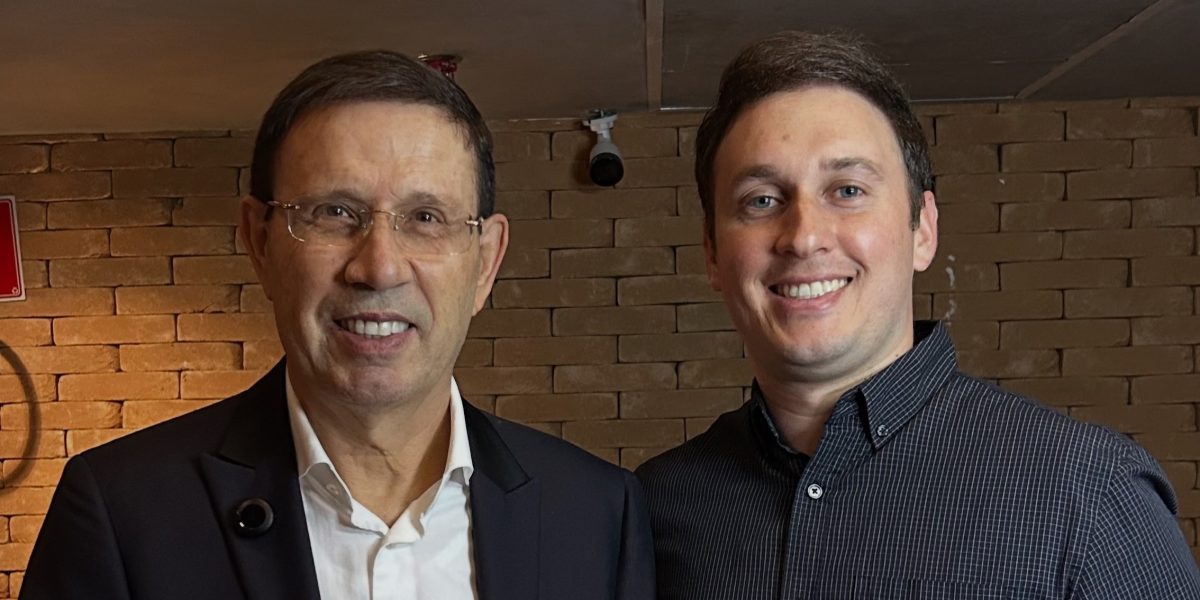 Empresário pelotense se junta a Carlos Wizard para levar educação empresarial e geração de negócios para todo o Brasil