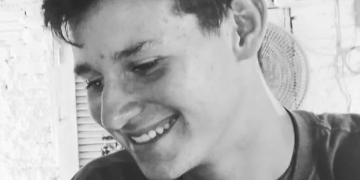 Motoboy de 19 anos morre após acidente em Pelotas