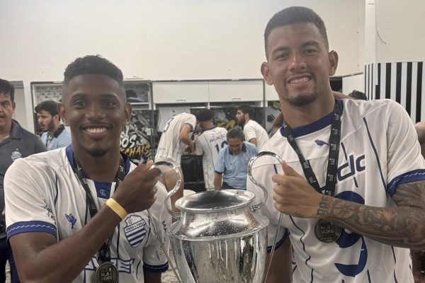 Brasil acerta contratação de outro atacante do CSA