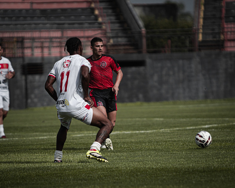 Alan passa por cirurgia na face e não tem data para retorno