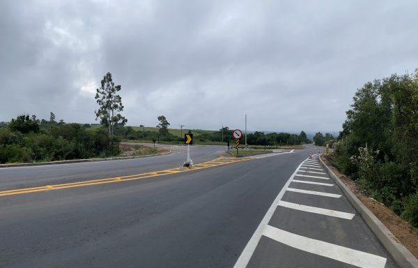 Novo trevo com rotatória é concluído no acesso a Piratini pela BR-293