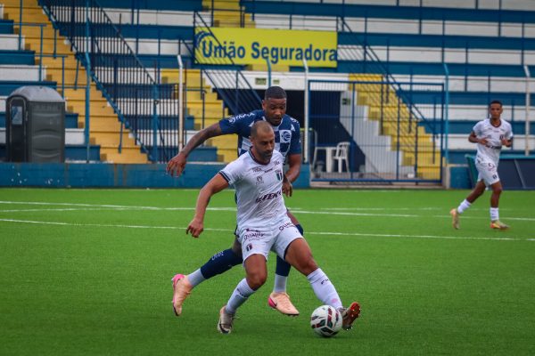 Rival xavante neste domingo, Blumenau tem série de semelhanças com o Brasil