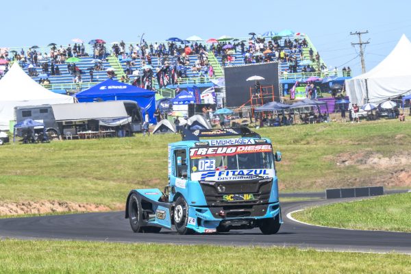 No Uruguai, Jorginho Feio busca segundo pódio consecutivo na Fórmula Truck