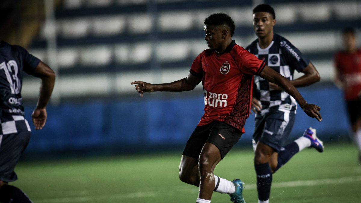 Brasil empata com o São José e mantém vice-liderança no grupo A16