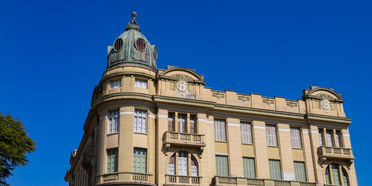 Grande Hotel é inaugurado em abril de 1928 em Pelotas