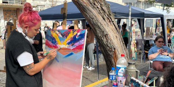 Despedida do Dia da Criatividade movimenta o Centro de Pelotas