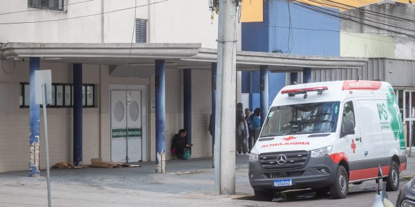 Emergência do Pronto Socorro de Pelotas opera com 115% de ocupação