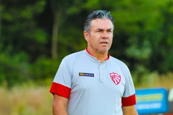 Paulo Henrique Marques deve ser o técnico do Pelotas na Série A-2