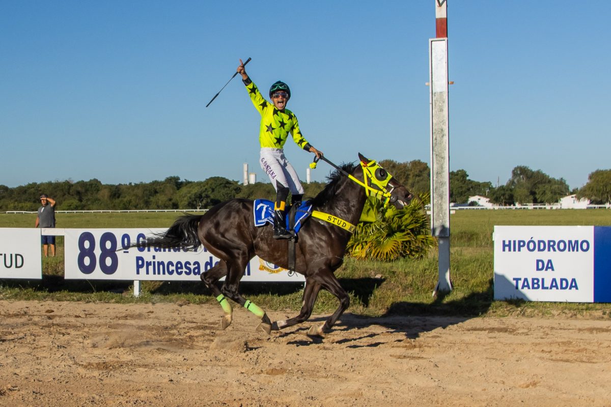Haragano Corunilha vence o 88º GP Princesa do Sul
