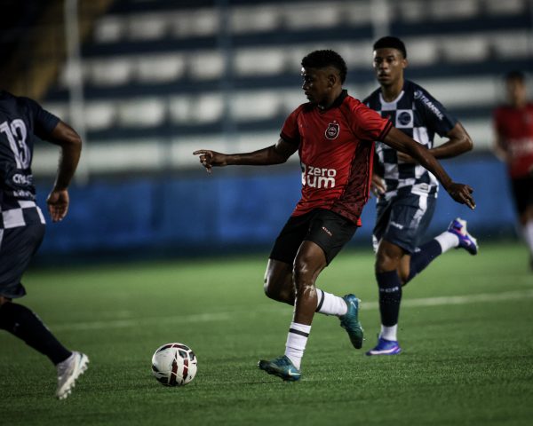 Brasil empata com o São José e mantém vice-liderança no grupo A16