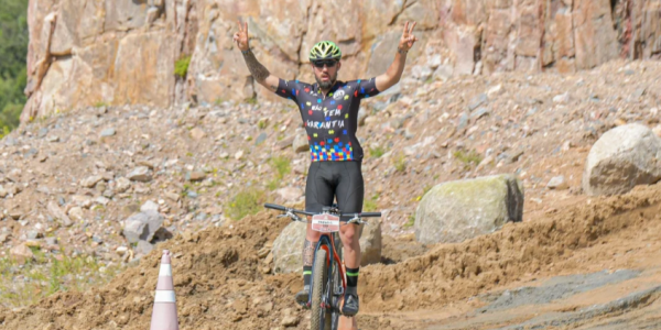 Ciclista rio-grandino pedala mil quilômetros pela causa animal