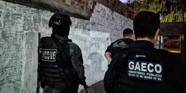 Homem é preso por feminicídio cometido em 2024