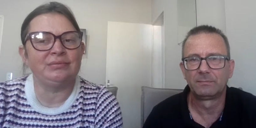 “Serve até para alguns momentos como terapia, porque mexem na terra e isso tranquiliza o aluno”