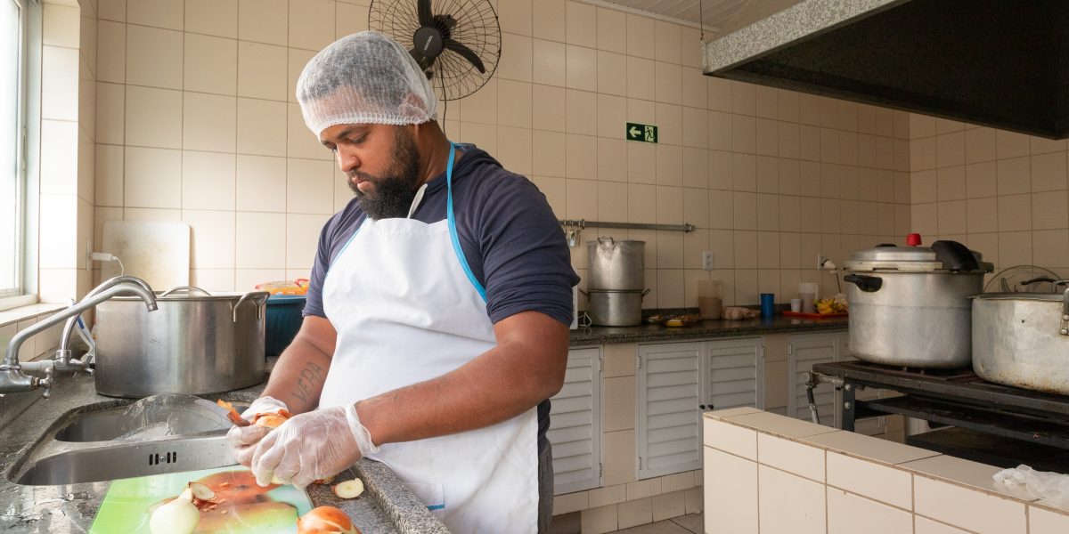 Casa de passagem, além de lar, vira sonho de recomeço