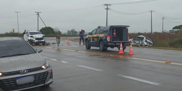 Mulher morre após acidente no trevo de acesso a Pedro Osório