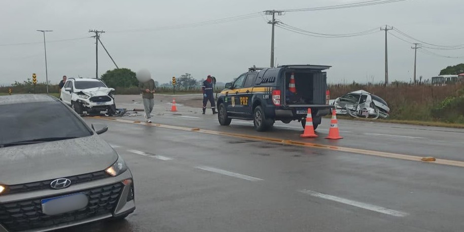 Mulher morre após acidente no trevo de acesso a Pedro Osório