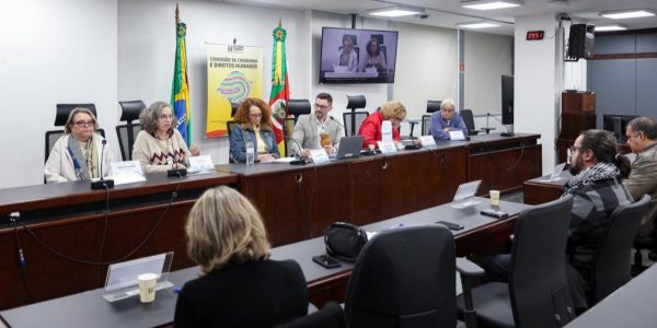 Assembleia acolhe denúncia de violência policial em Pelotas
