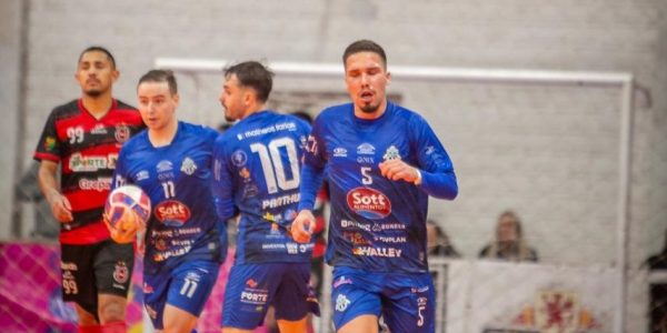 Onze times da região jogam neste fim de semana por competições da FGFS