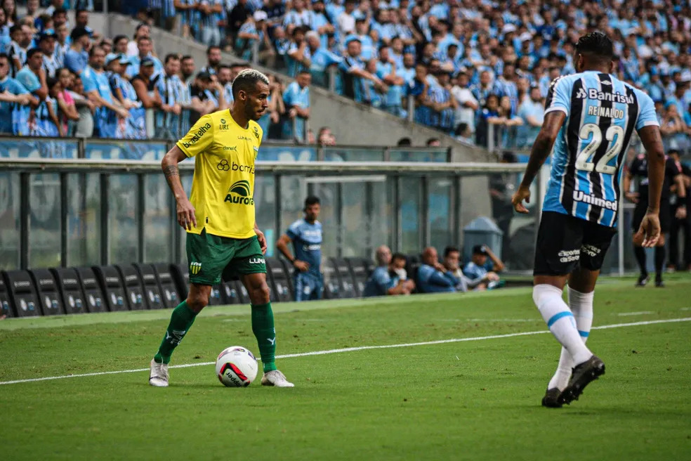 Xavante encaminha contratação de lateral-direito ex-Ypiranga