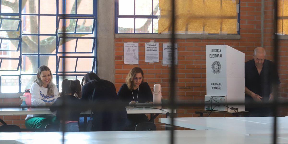 60% dos mesários são voluntários, diz TRE-RS
