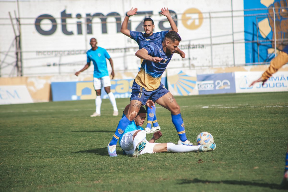 A um mês da apresentação, Pelotas tem 14 atletas acertados: “Coluna vertebral pronta”