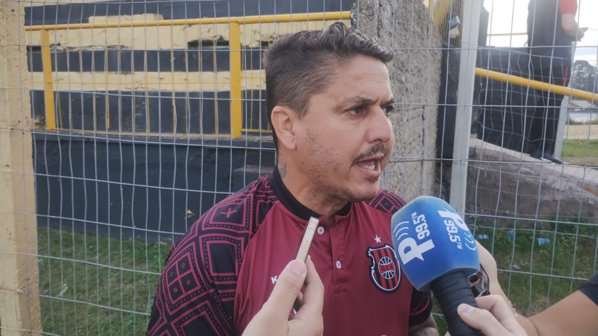 Laécio vê “muito para tirar proveito” em empate do Brasil na Pedra Moura