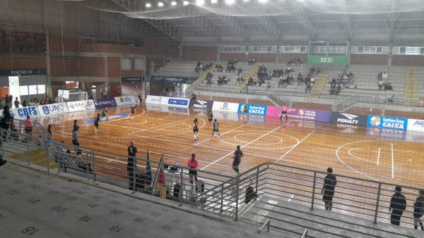 Com três gols de Quixadá, Malgi conquista a primeira vitória na Liga Feminina