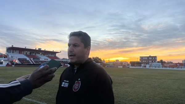 Laécio Aquino lamenta falhas após empate em Bagé: “Não gostei da postura da minha equipe”
