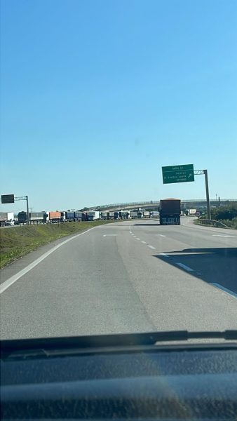 Remoção de caminhão provoca lentidão na BR-392 em direção a Rio Grande