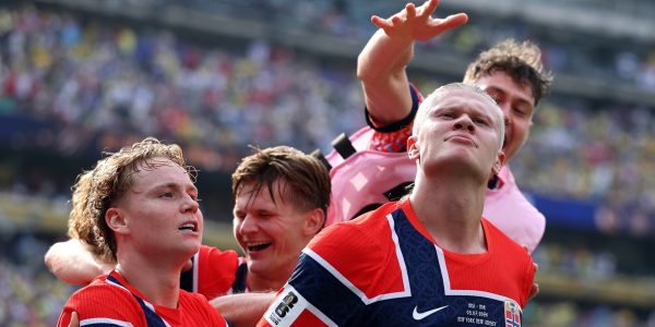 Haaland decide e Seleção Brasileira cai para a Noruega