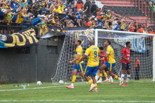 Pelotas oficializa retorno de Jean Roberto para a Série A-2