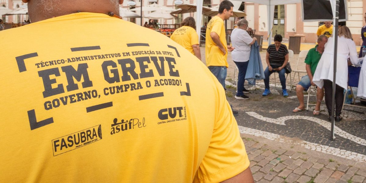 Fim da greve dos servidores da UFPel é definido para próxima segunda-feira