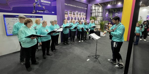 Do Chuí para a Fenadoce: grupo de canto ostenta envelhecimento ativo
