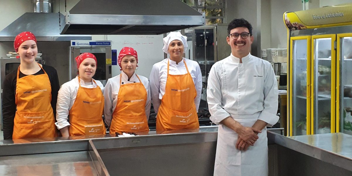 Oficina de culinária busca aproximar a indústria arrozeira da comunidade